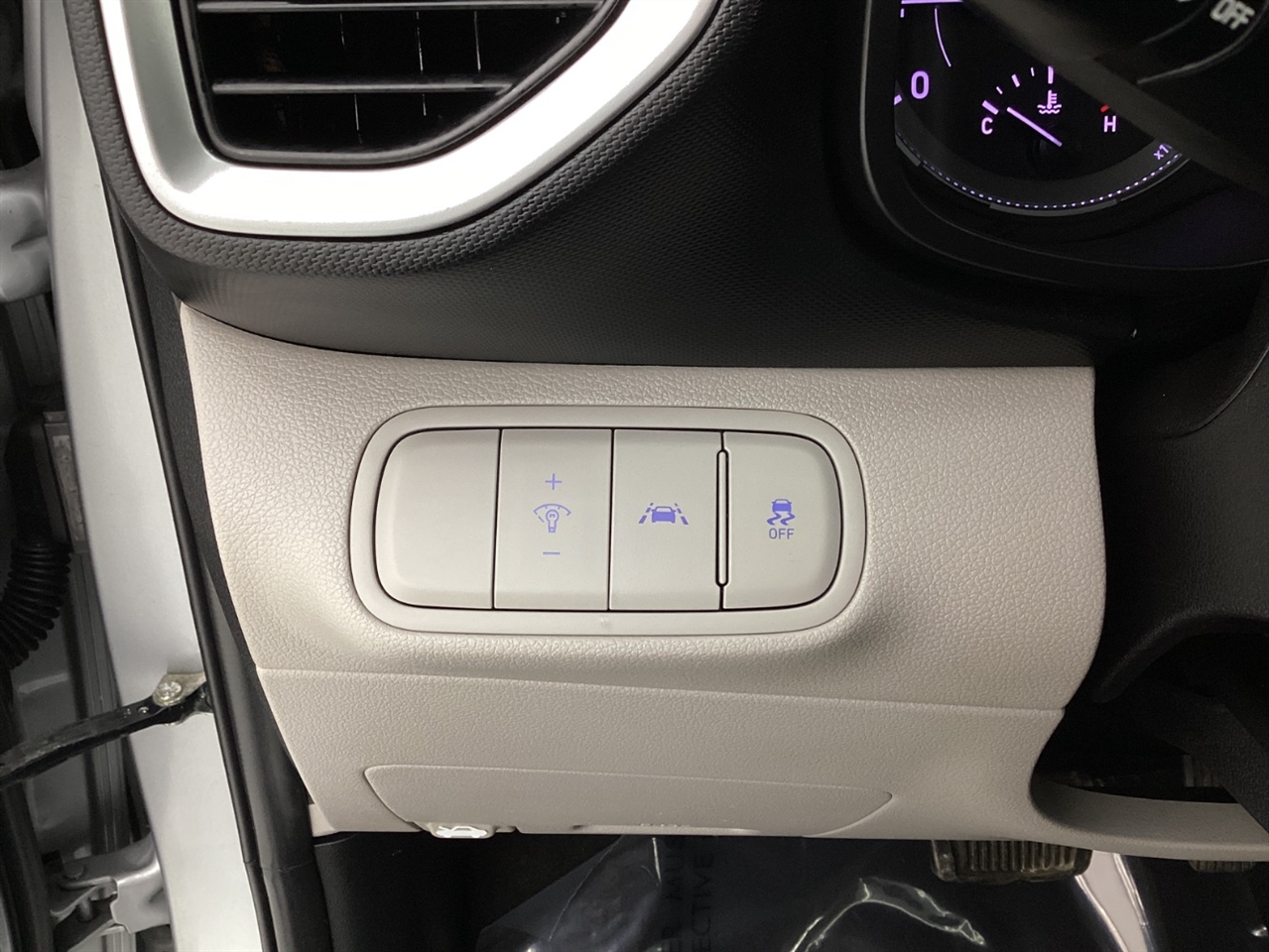 Hyundai Venue SEL IVT 2020