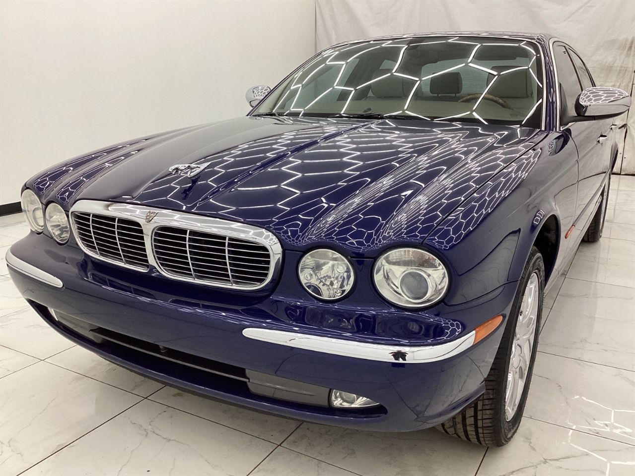2004 Jaguar XJ Series Vanden Plas's photo