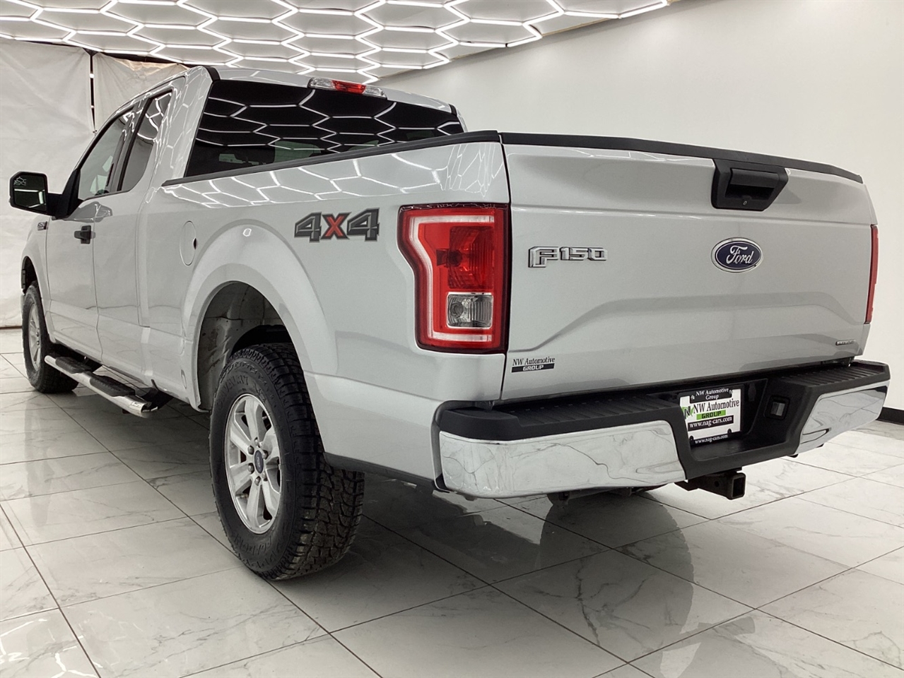 Ford 150 4WD SuperCab 145" XLT 2016