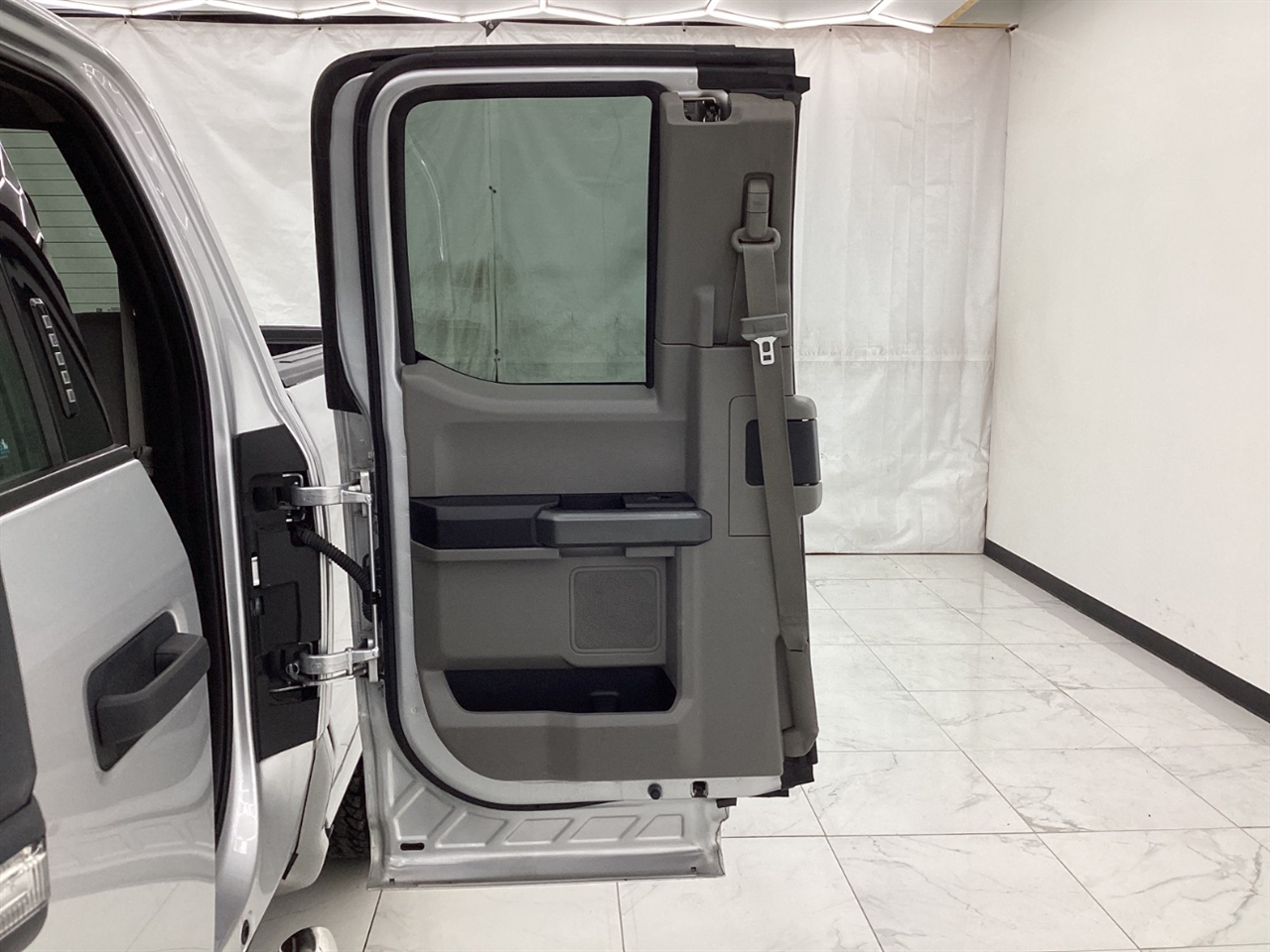 Ford 150 4WD SuperCab 145" XLT 2016