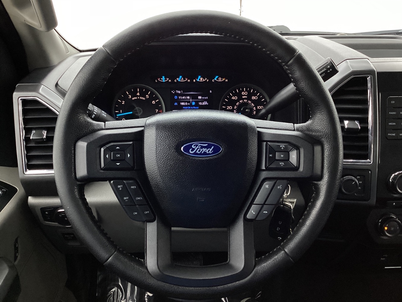 Ford 150 4WD SuperCab 145" XLT 2016