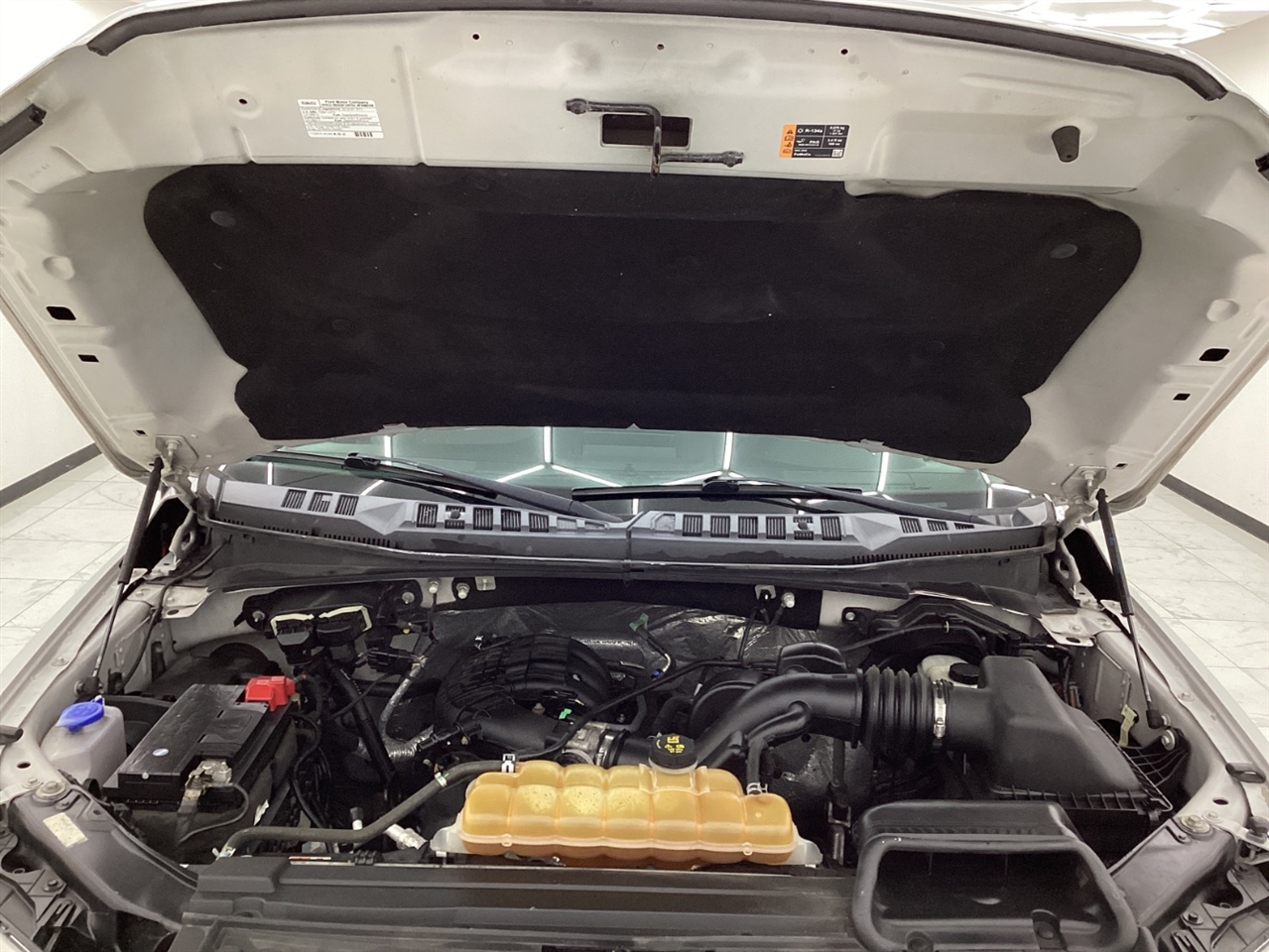 Ford 150 4WD SuperCab 145" XLT 2016