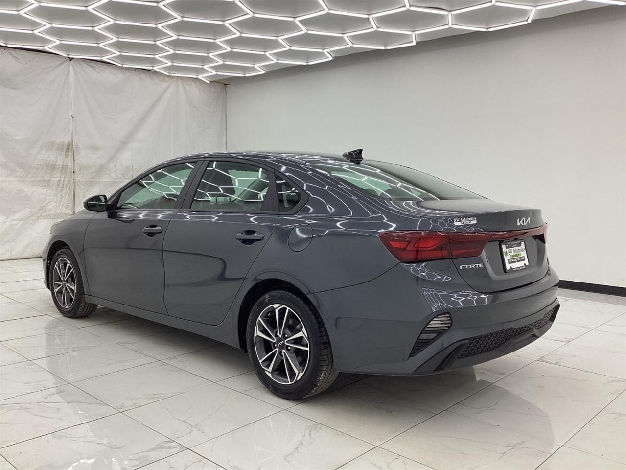 Kia Forte LXS IVT 2023