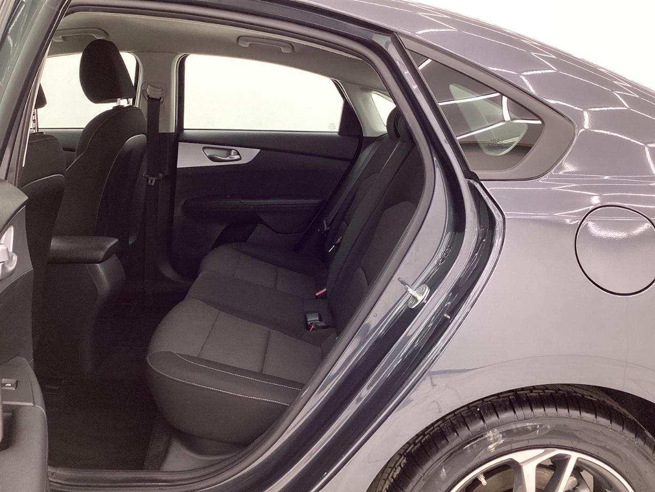 Kia Forte LXS IVT 2023