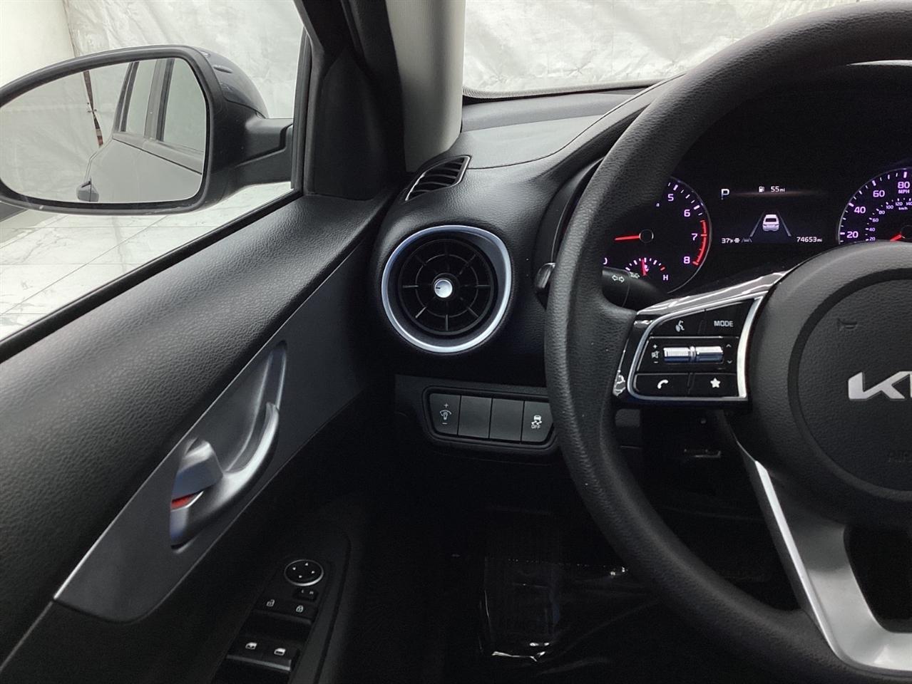 Kia Forte LXS IVT 2023