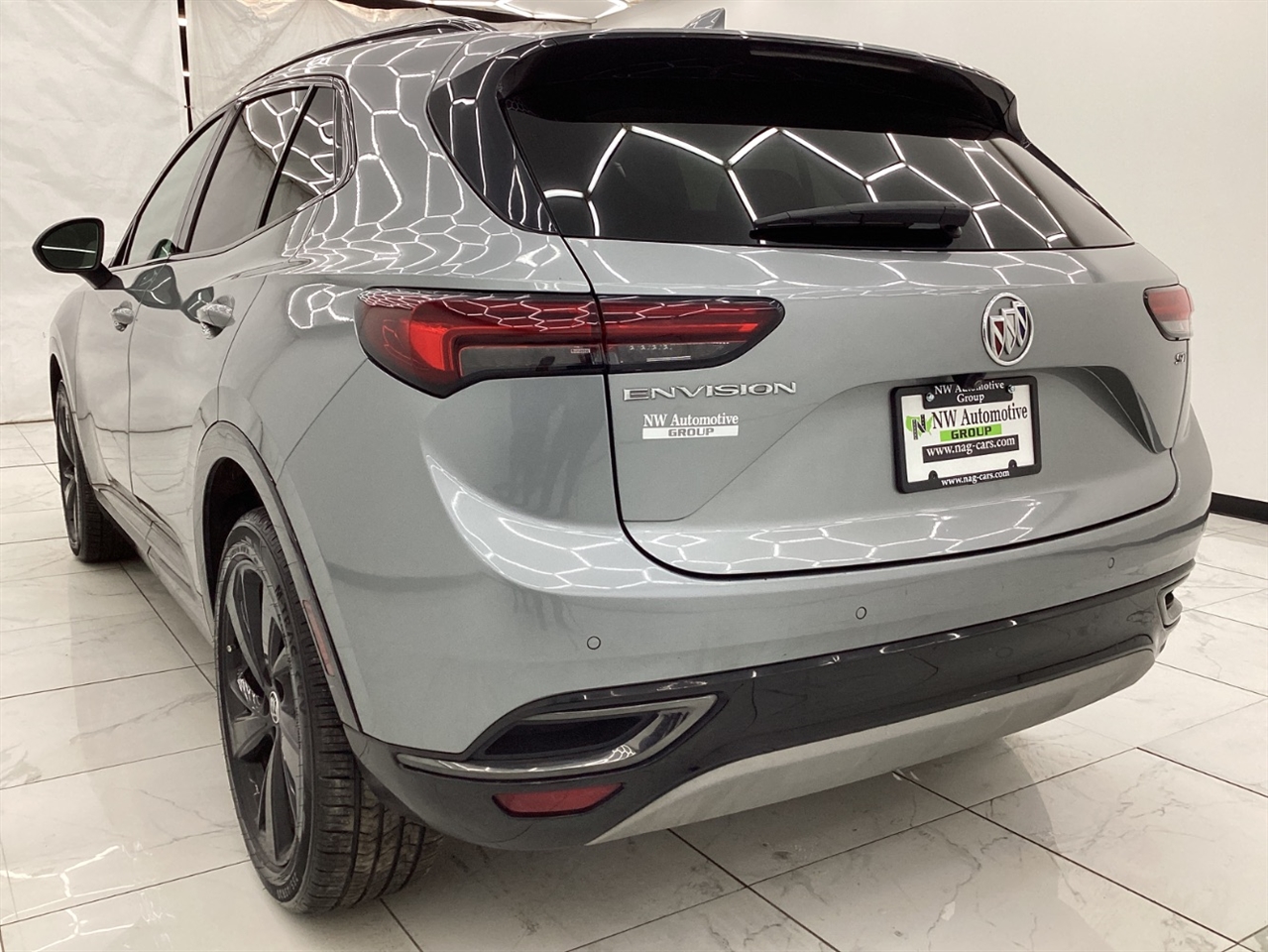 Buick Envision FWD 4dr Essence 2023