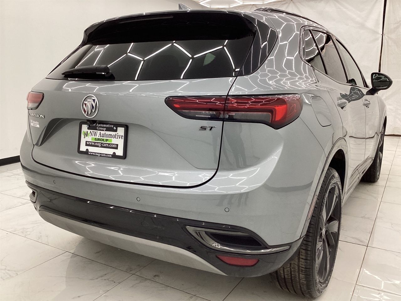 Buick Envision FWD 4dr Essence 2023
