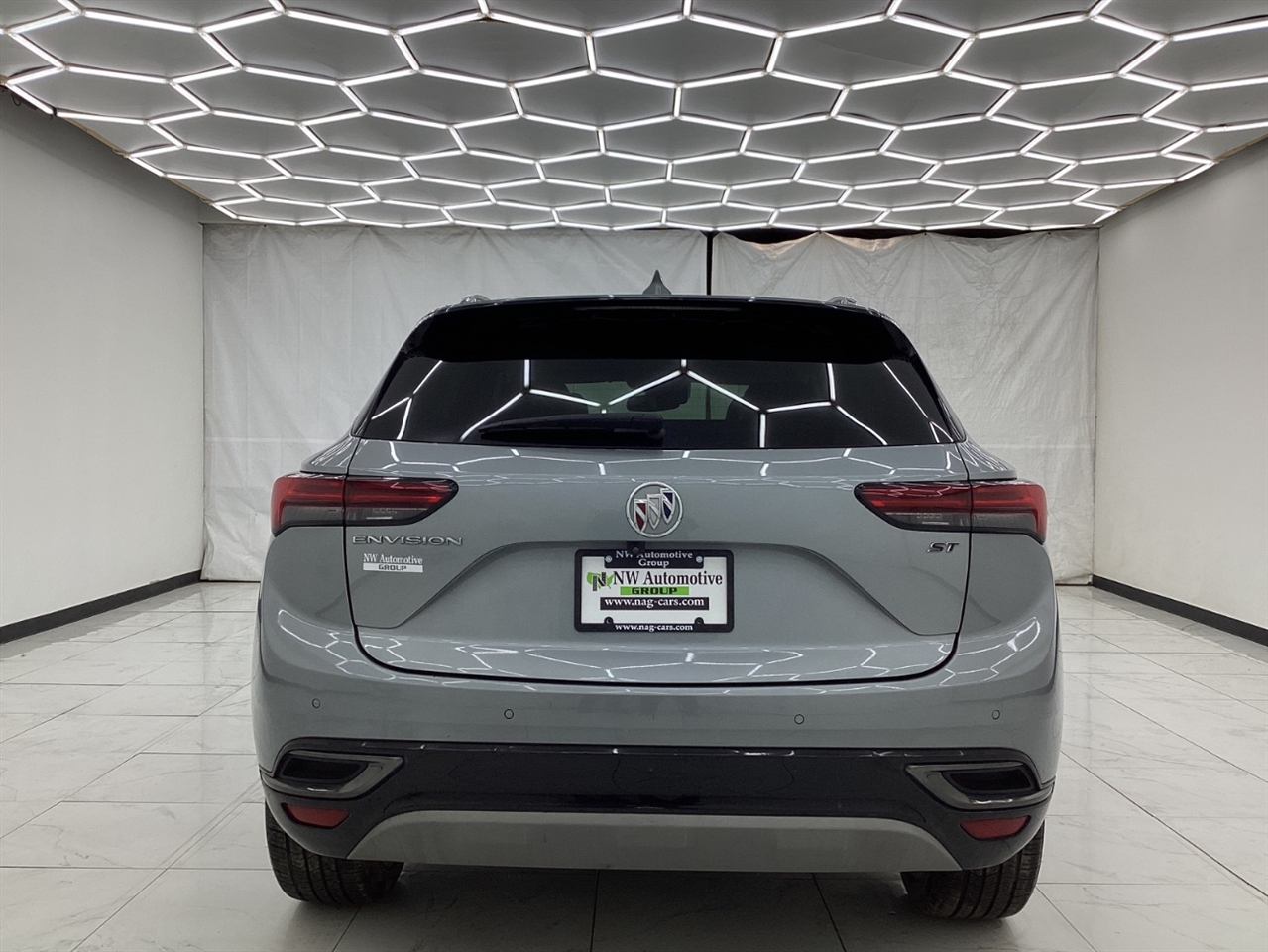 Buick Envision FWD 4dr Essence 2023