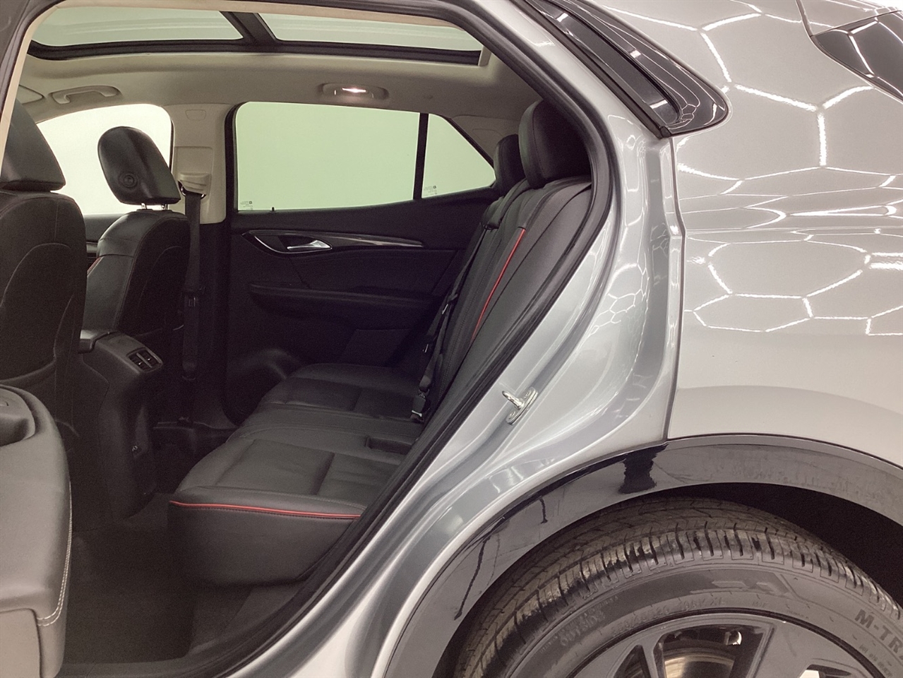 Buick Envision FWD 4dr Essence 2023