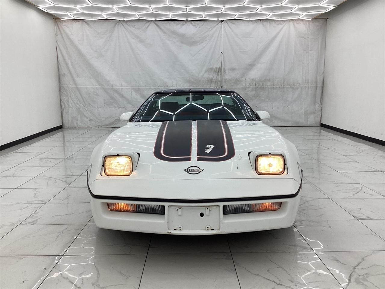 Chevrolet Corvette  1985