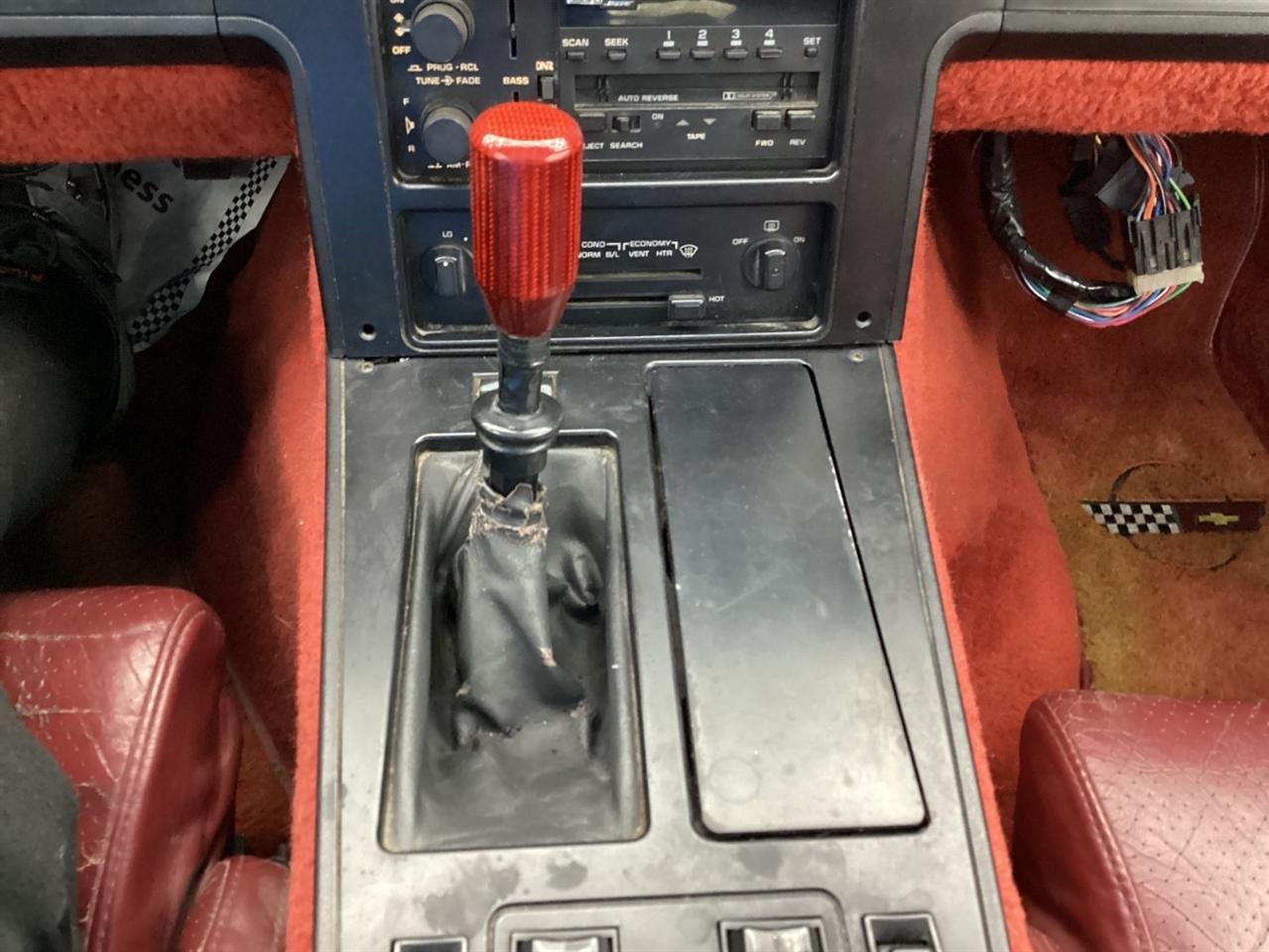 Chevrolet Corvette  1985