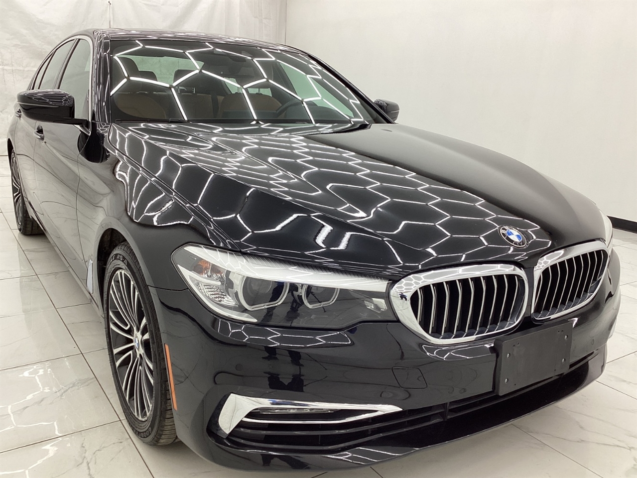 BMW 5 Series 530i xDrive Sedan 2018