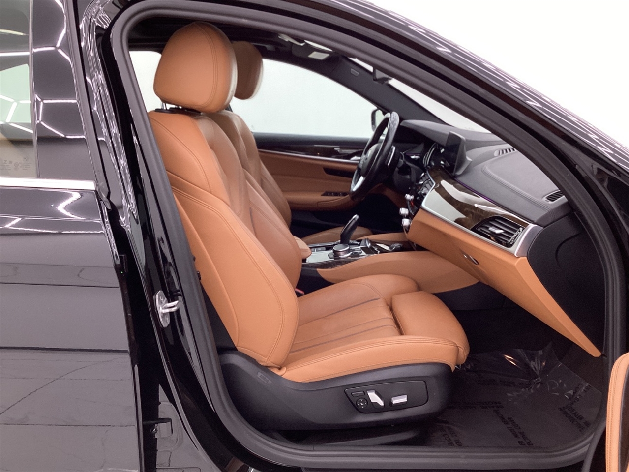 BMW 5 Series 530i xDrive Sedan 2018