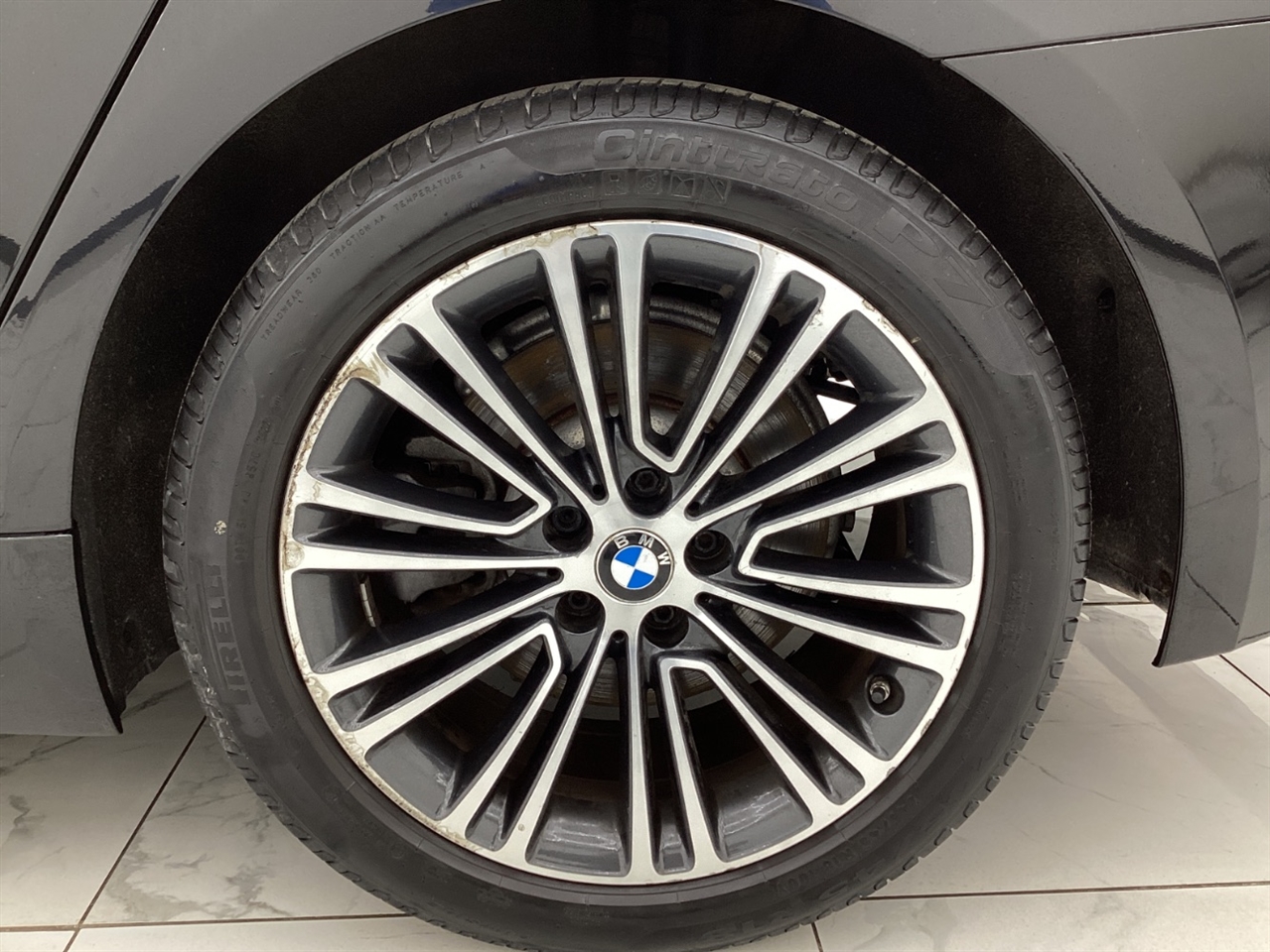 BMW 5 Series 530i xDrive Sedan 2018