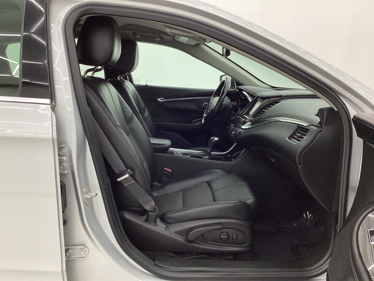 Chevrolet Impala 4dr Sdn LT w/1LT 2017