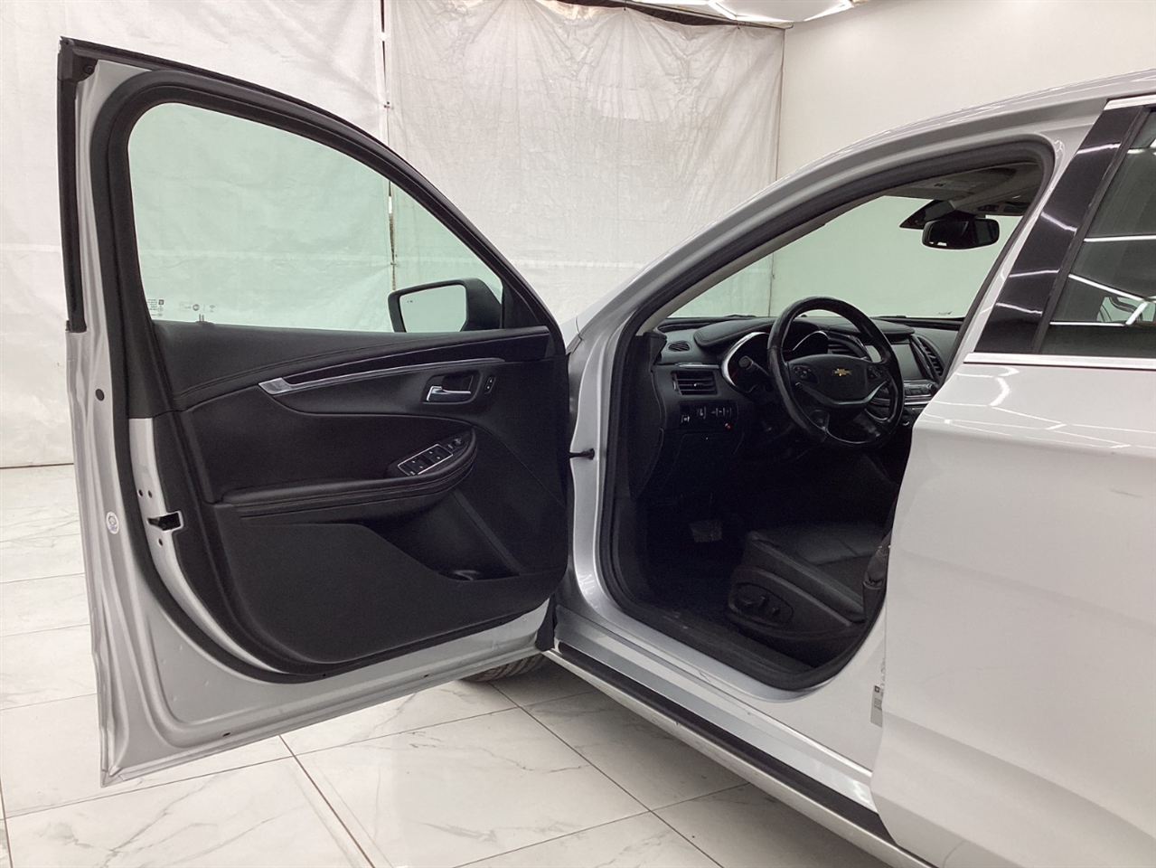 Chevrolet Impala 4dr Sdn LT w/1LT 2017