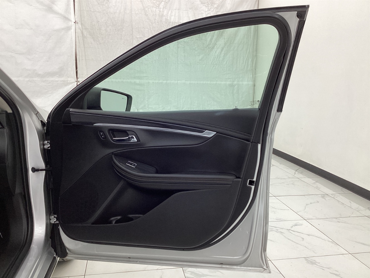 Chevrolet Impala 4dr Sdn LT w/1LT 2017