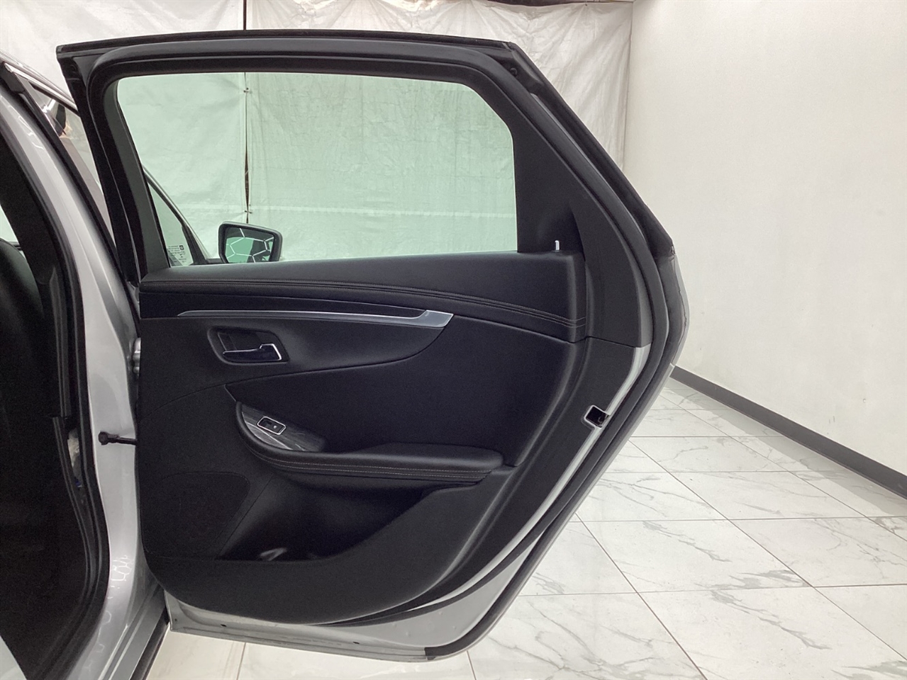 Chevrolet Impala 4dr Sdn LT w/1LT 2017