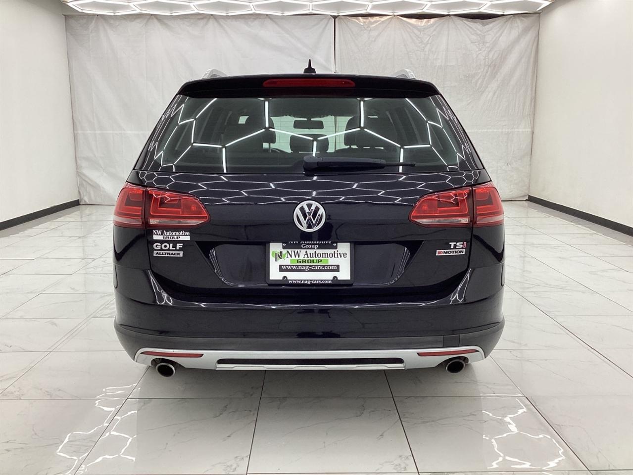 Volkswagen Golf Alltrack 1.8T SEL DSG 2017