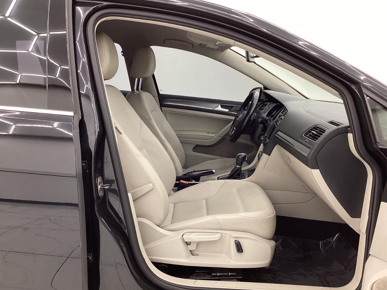 Volkswagen Golf Alltrack 1.8T SEL DSG 2017