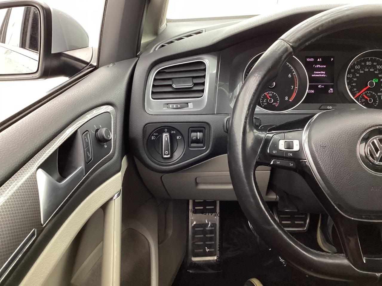 Volkswagen Golf Alltrack 1.8T SEL DSG 2017