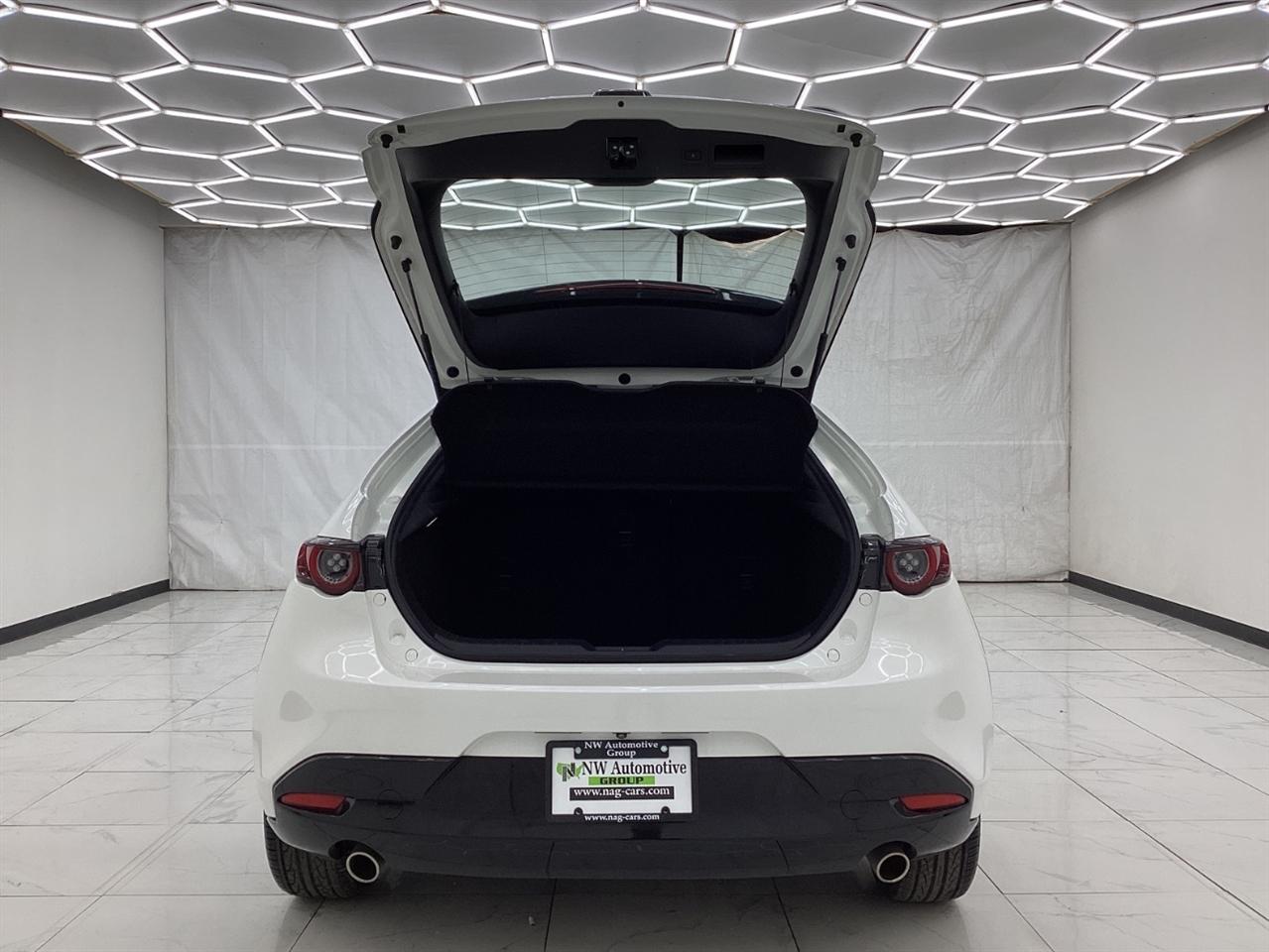 Mazda Mazda3 Hatchback FWD Auto w/Premium Pkg 2019