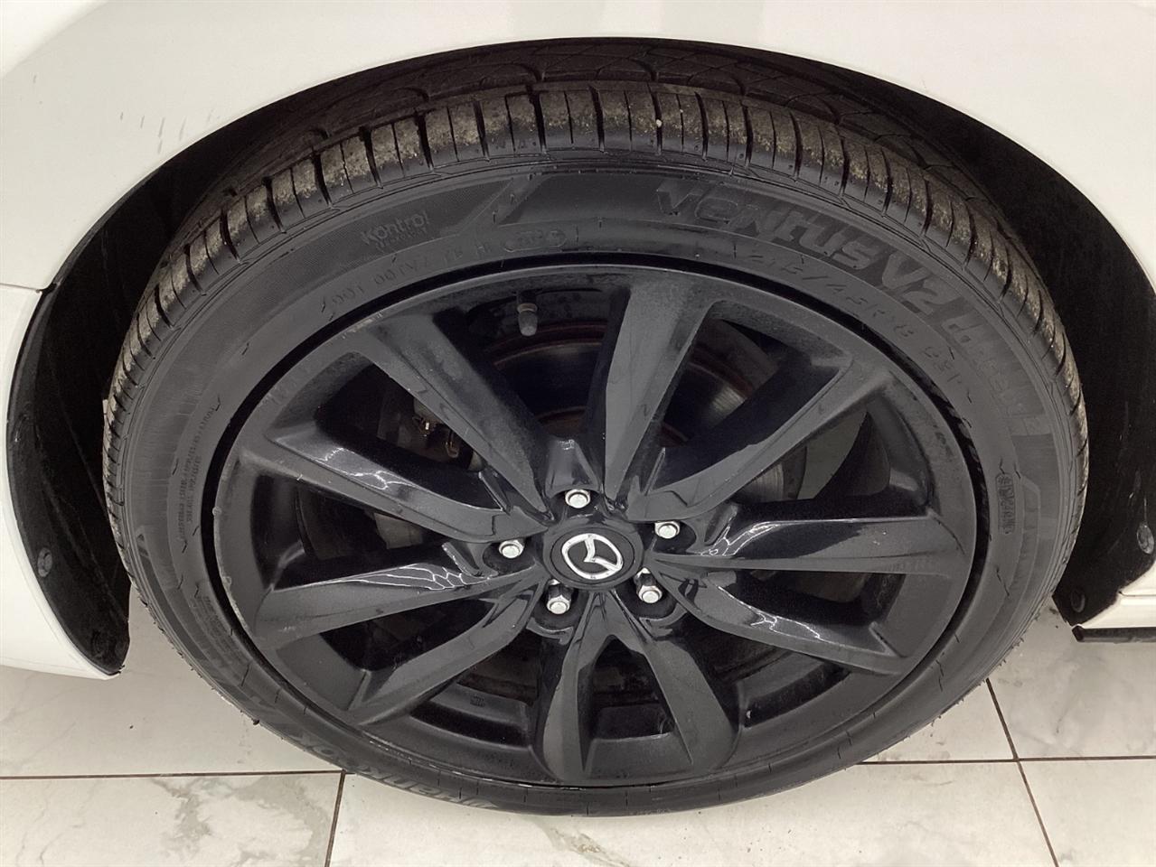 Mazda Mazda3 Hatchback FWD Auto w/Premium Pkg 2019