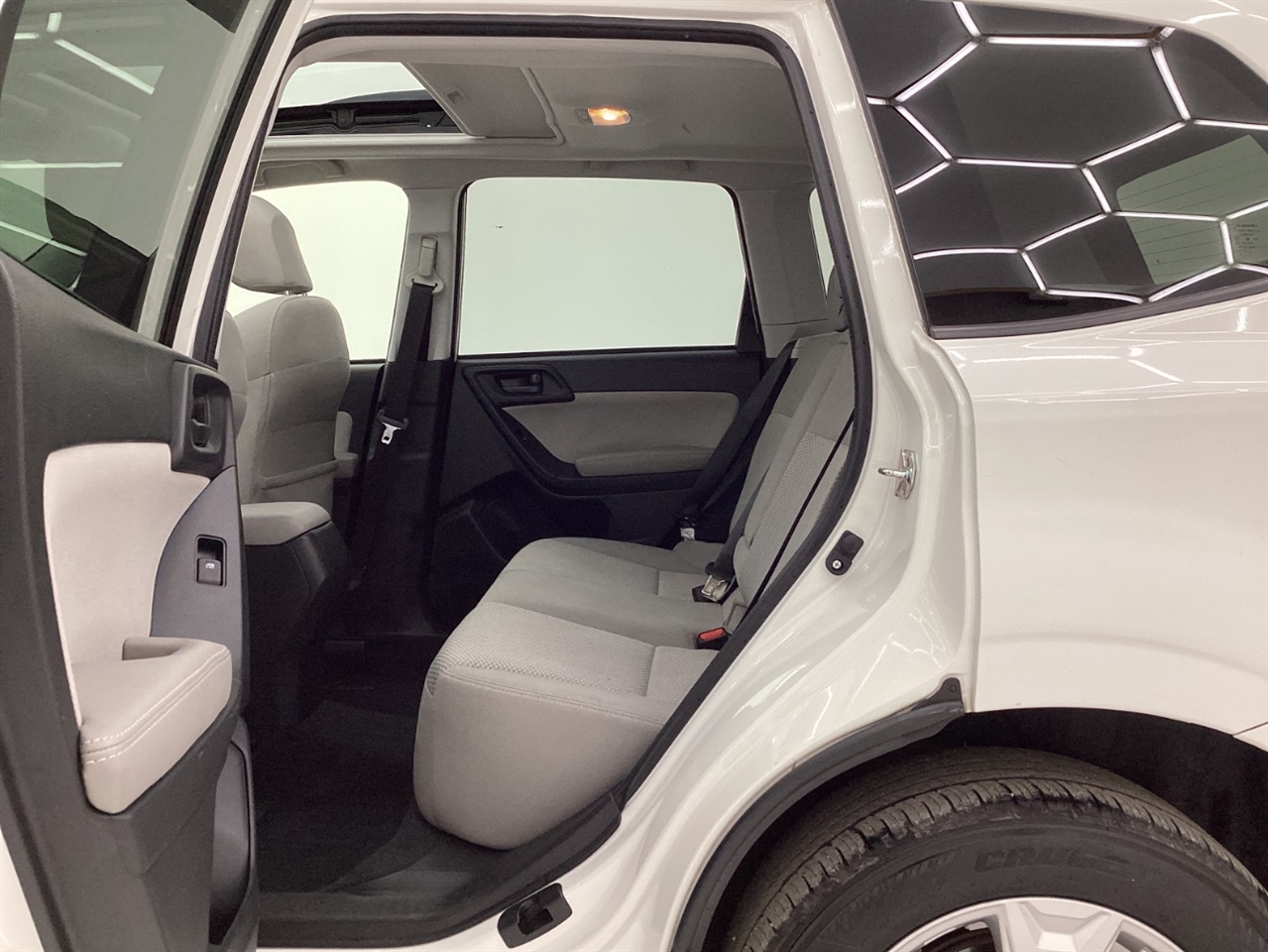 Subaru Forester 4dr CVT 2.5i Premium PZEV 2016