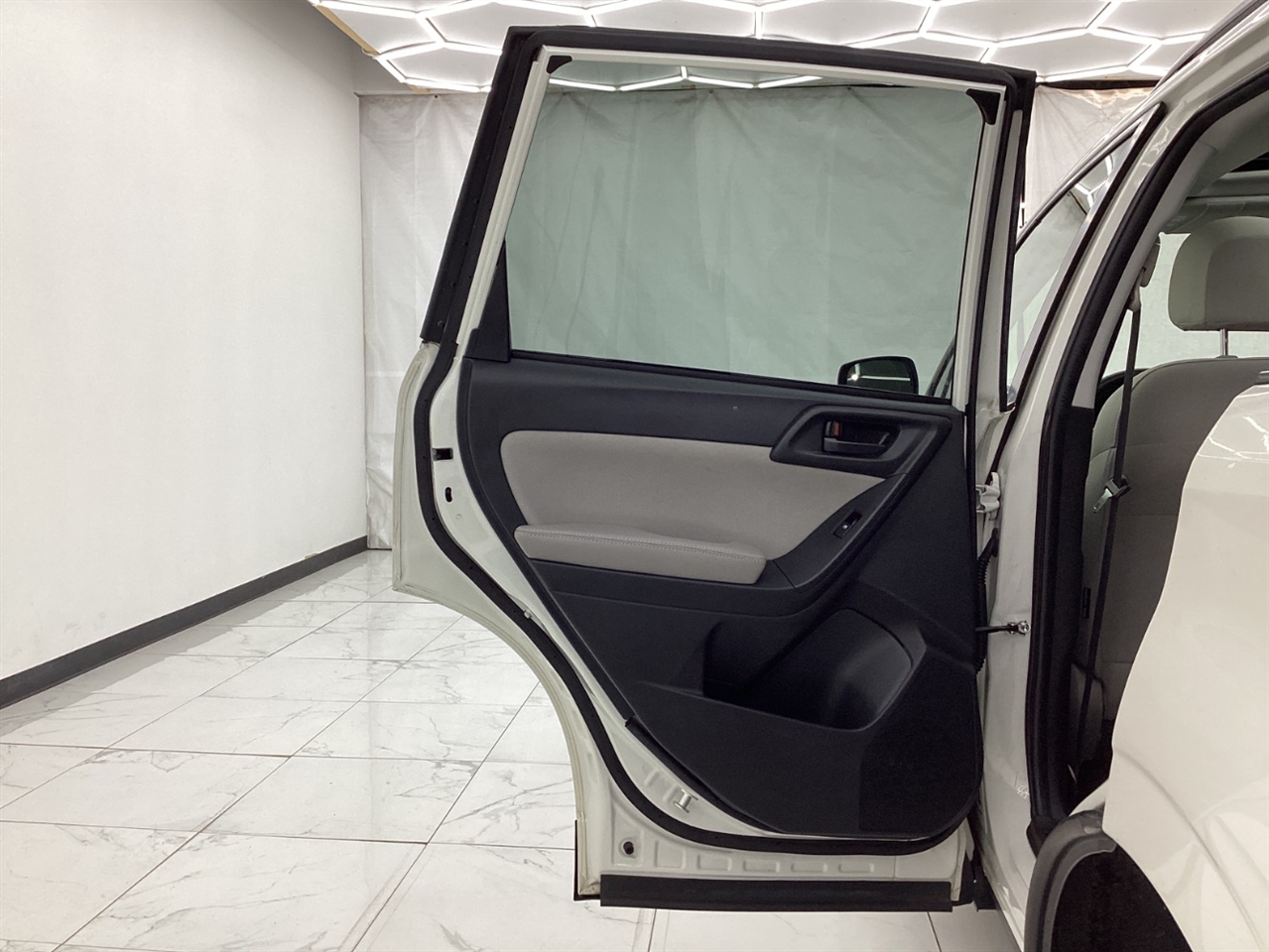 Subaru Forester 4dr CVT 2.5i Premium PZEV 2016