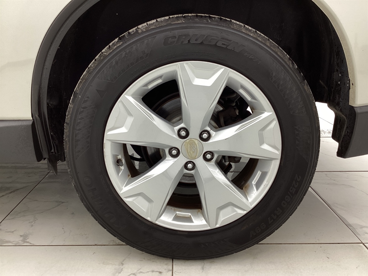 Subaru Forester 4dr CVT 2.5i Premium PZEV 2016