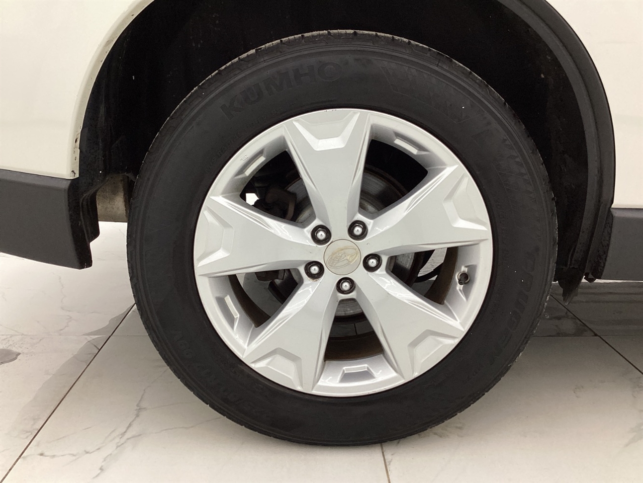 Subaru Forester 4dr CVT 2.5i Premium PZEV 2016