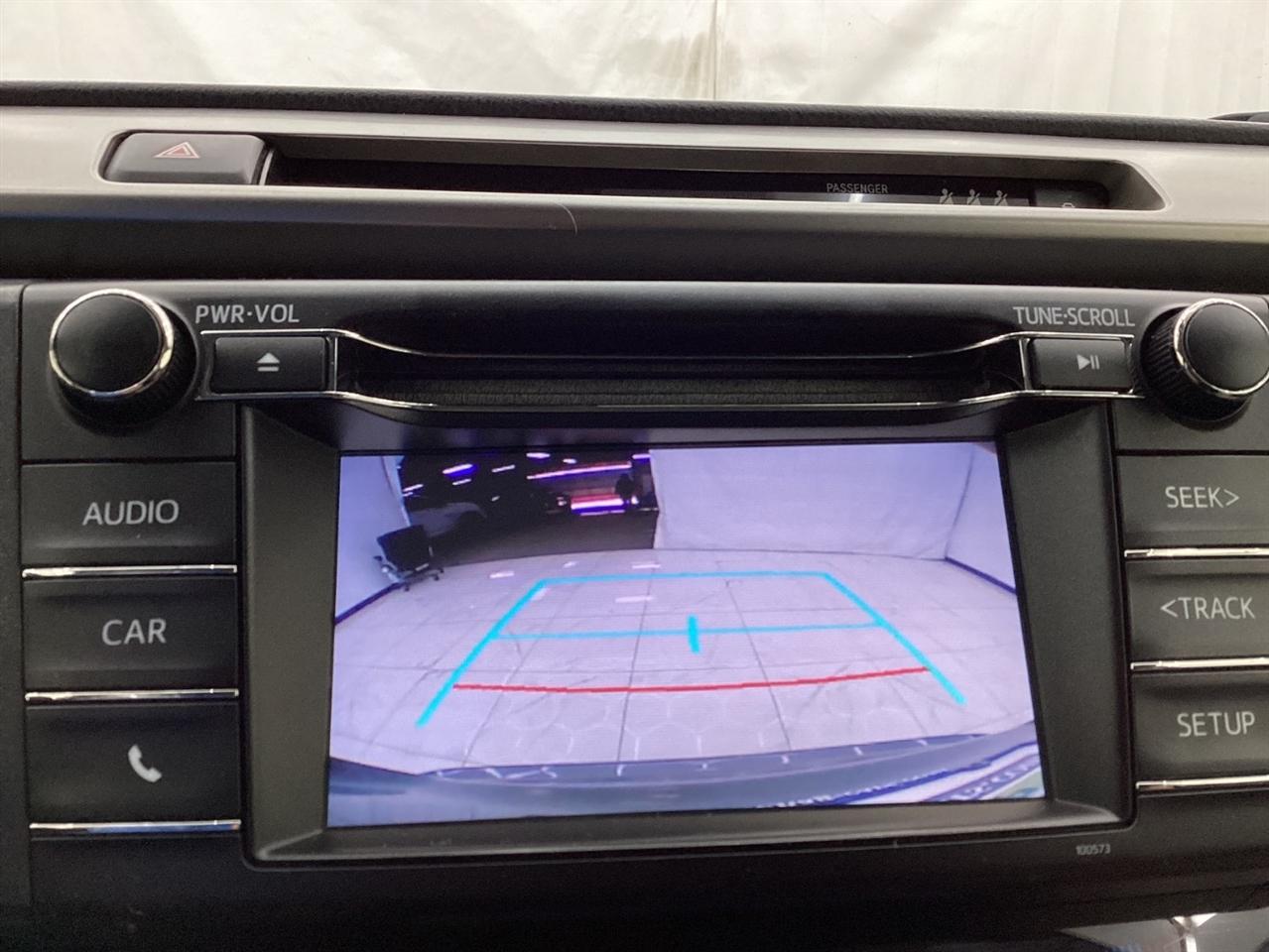 Toyota RAV4 Hybrid LE AWD (Natl) 2018