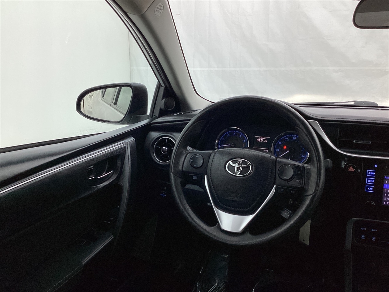 Toyota Corolla XLE CVT (Natl) 2019