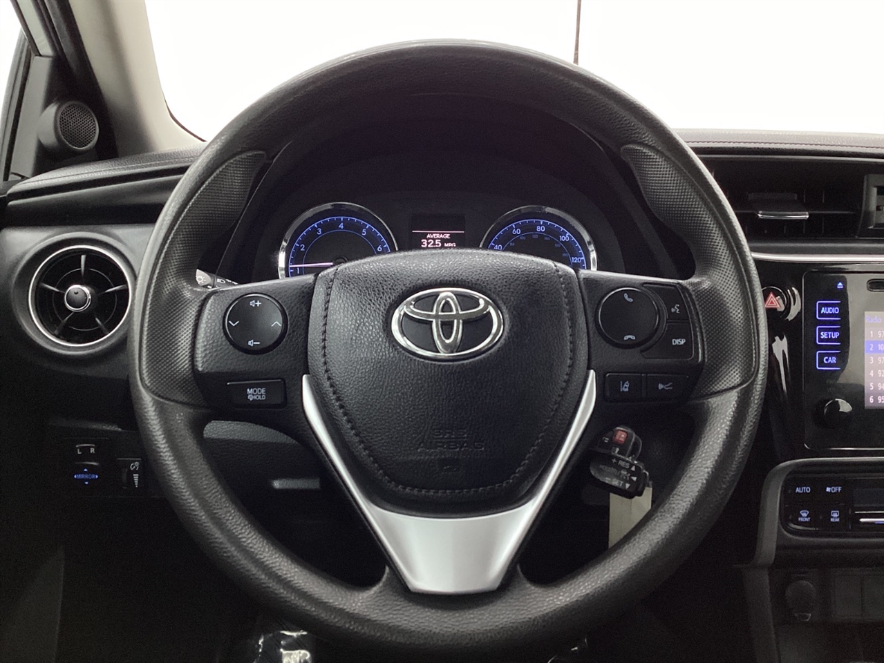 Toyota Corolla XLE CVT (Natl) 2019