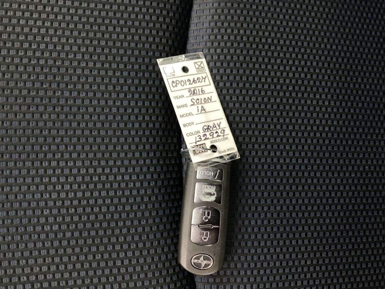 Scion iA 4dr Sdn Man (Natl) 2016