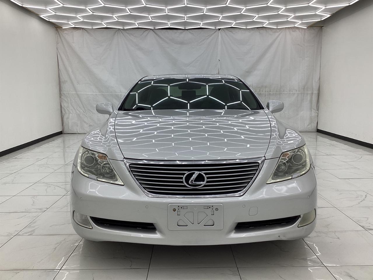 Lexus LS 460 4dr Sdn LWB 2008