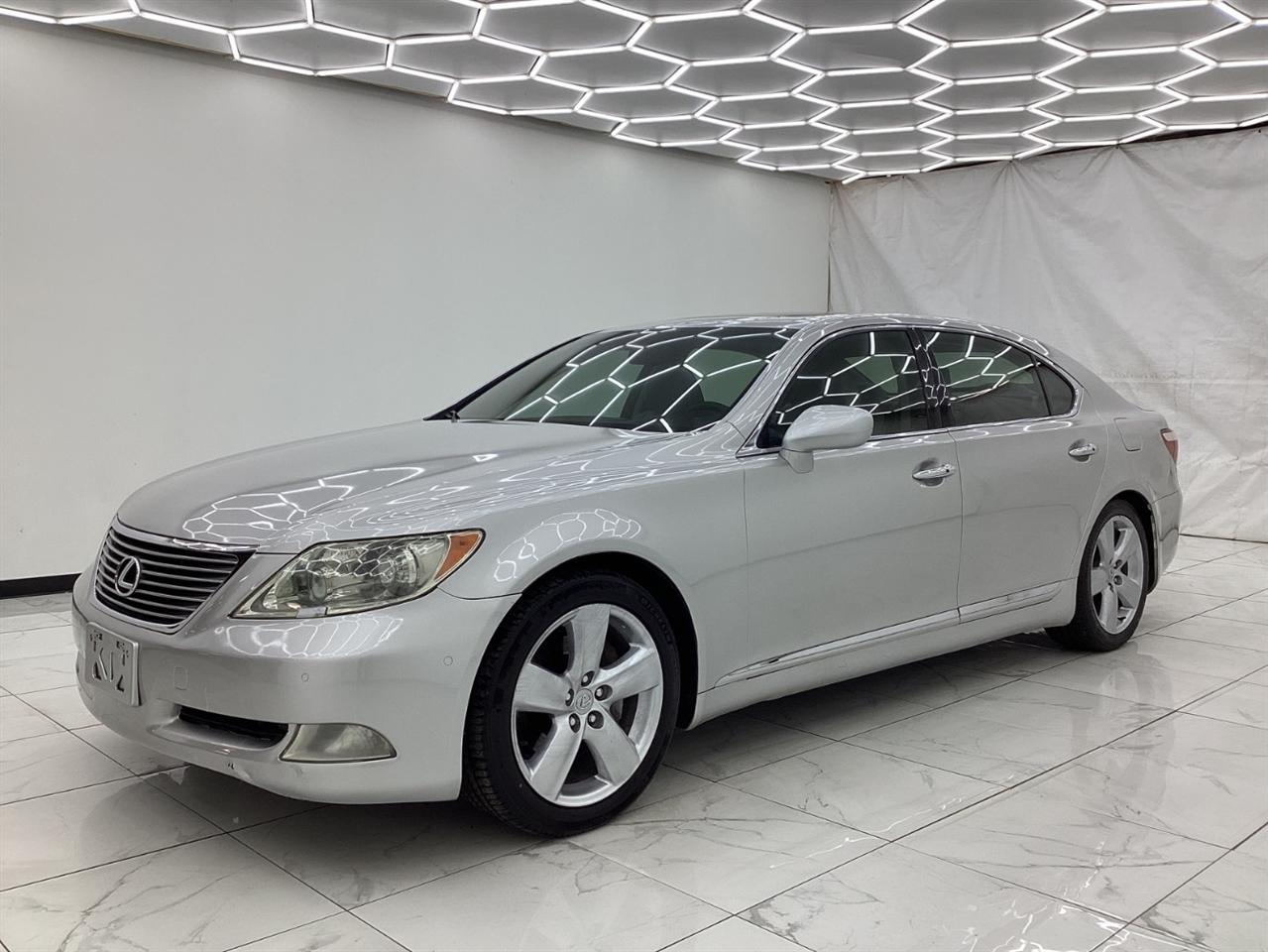 Lexus LS 460 4dr Sdn LWB 2008