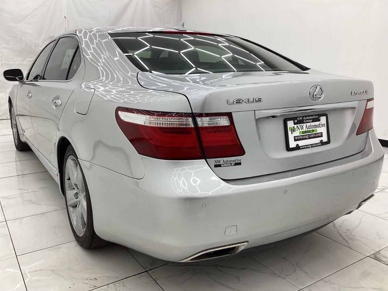 Lexus LS 460 4dr Sdn LWB 2008