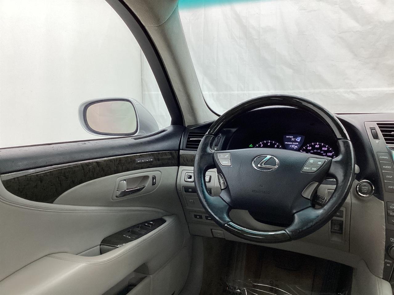 Lexus LS 460 4dr Sdn LWB 2008