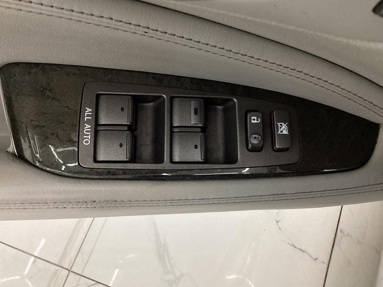 Lexus LS 460 4dr Sdn LWB 2008