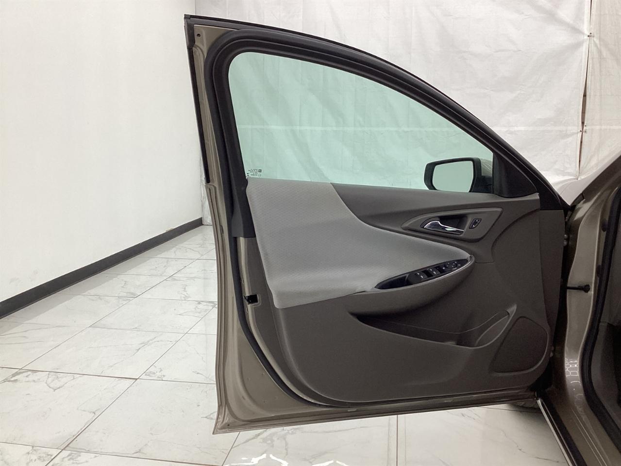 Chevrolet Malibu 4dr Sdn LT 2022