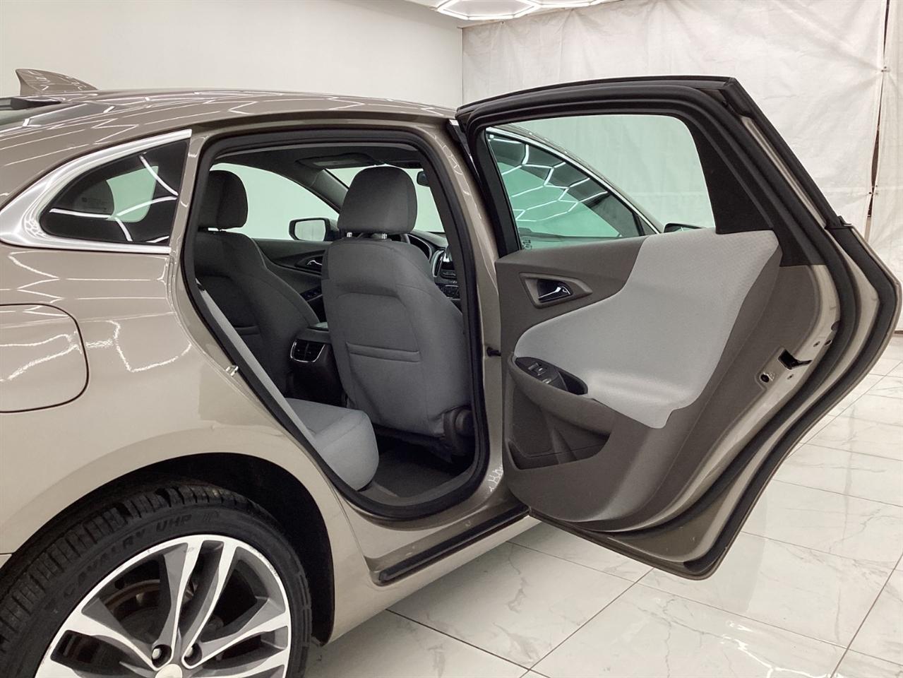 Chevrolet Malibu 4dr Sdn LT 2022