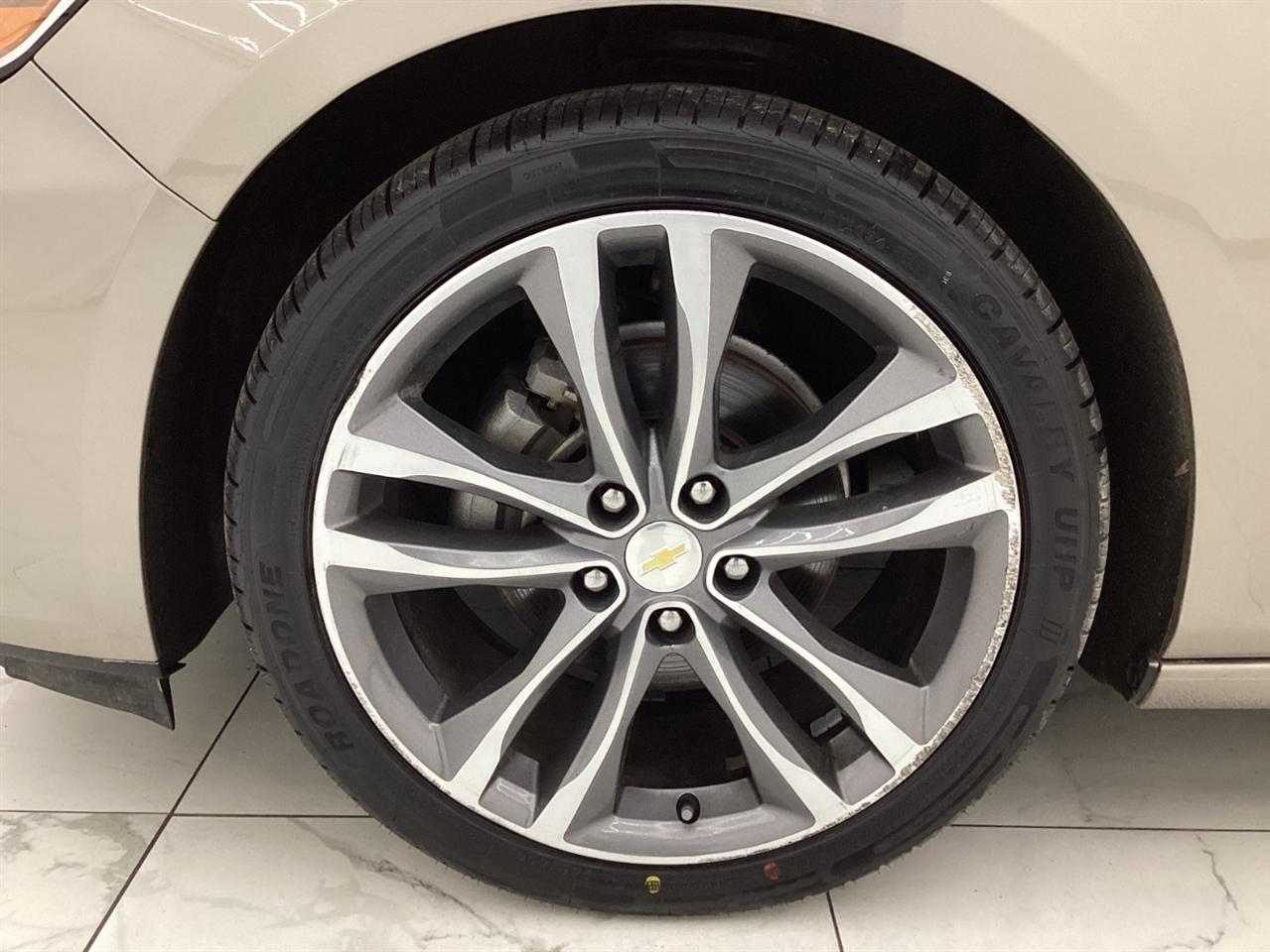 Chevrolet Malibu 4dr Sdn LT 2022