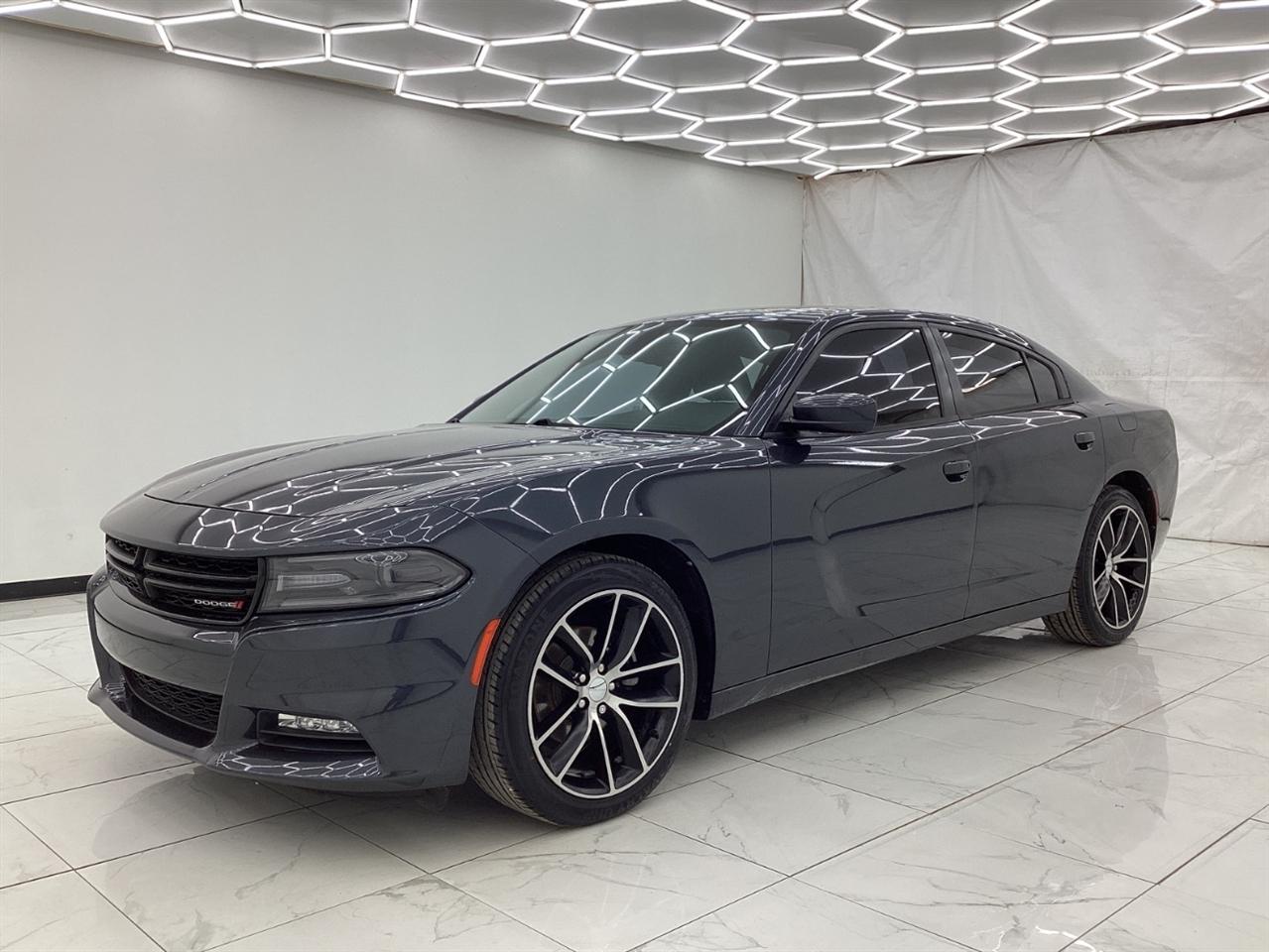 Dodge Charger SXT Plus RWD 2018