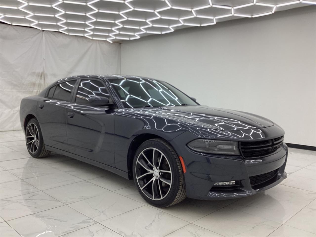 Dodge Charger SXT Plus RWD 2018