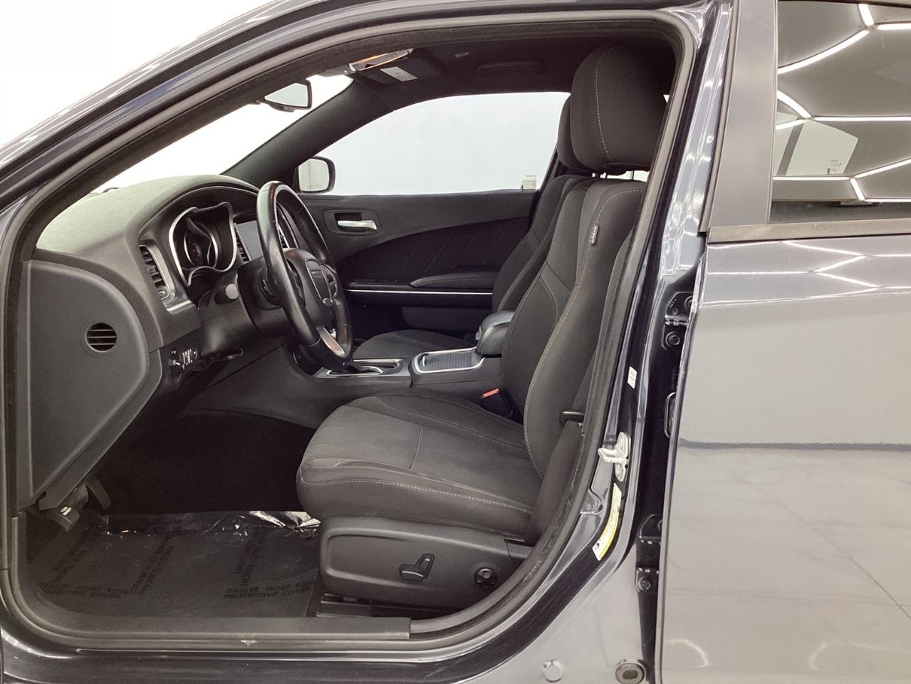 Dodge Charger SXT Plus RWD 2018