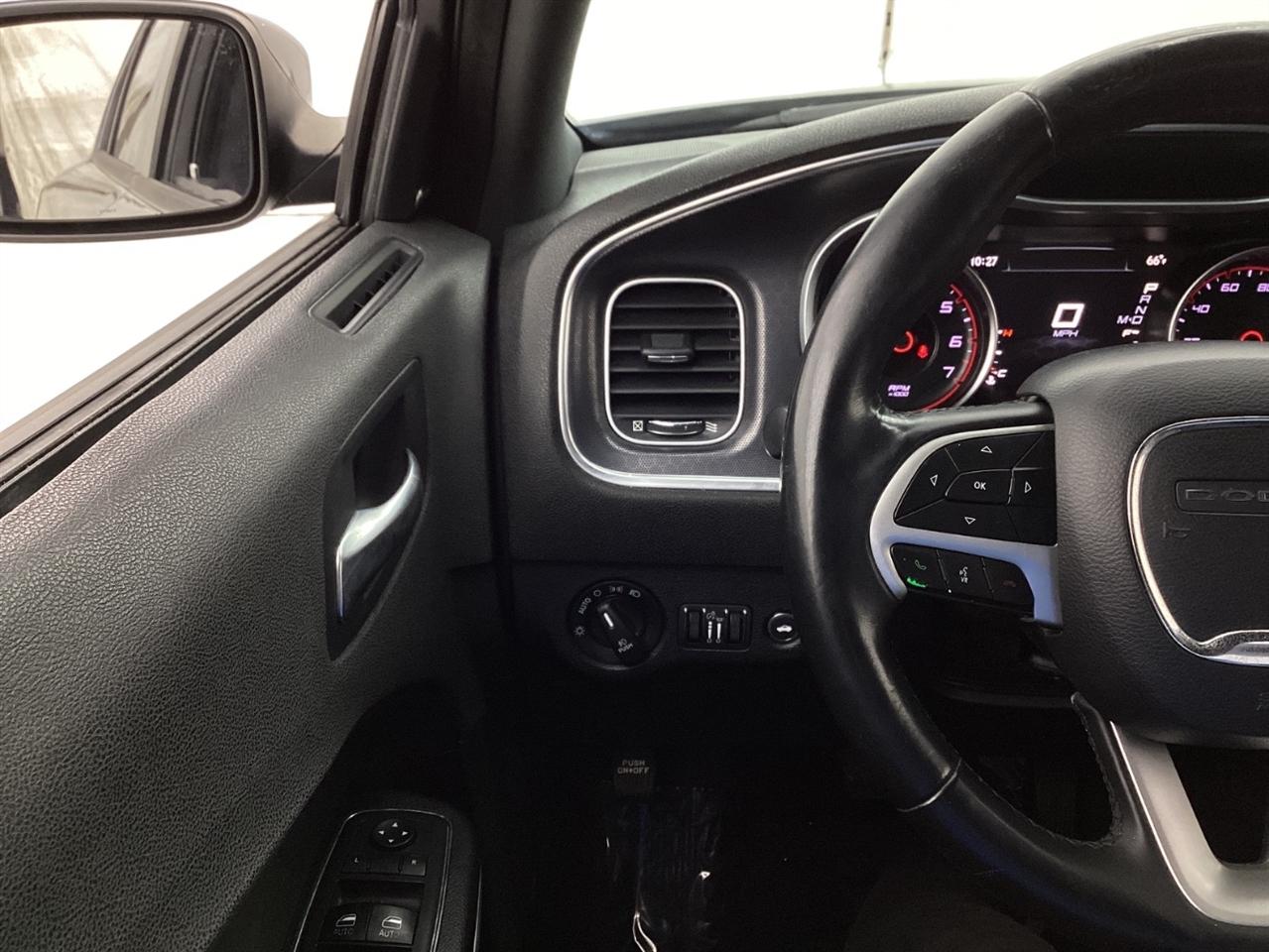 Dodge Charger SXT Plus RWD 2018