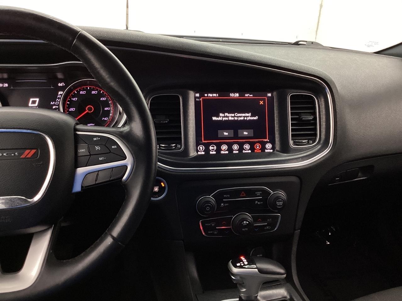 Dodge Charger SXT Plus RWD 2018