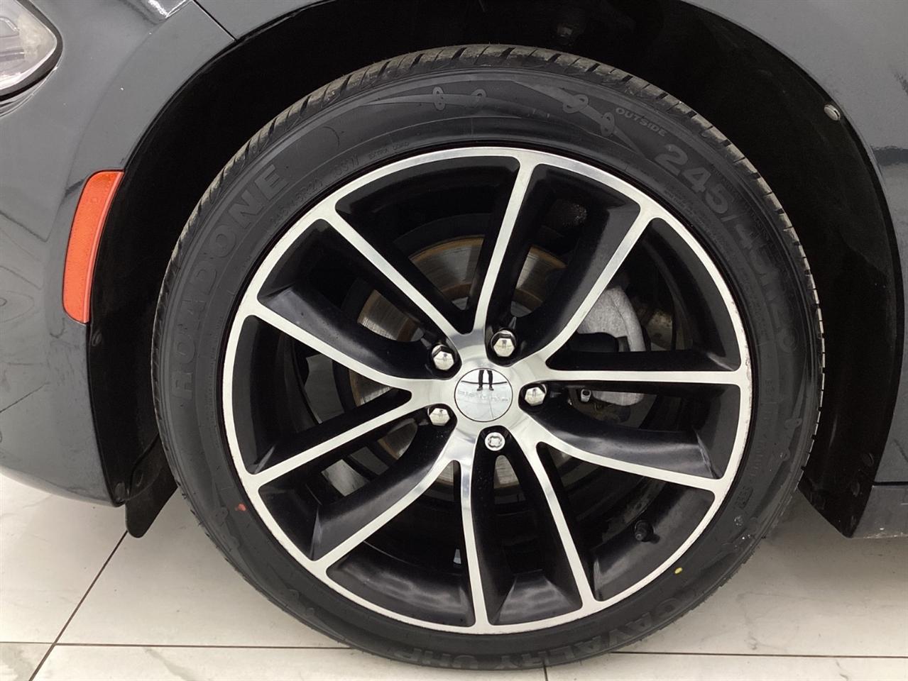 Dodge Charger SXT Plus RWD 2018