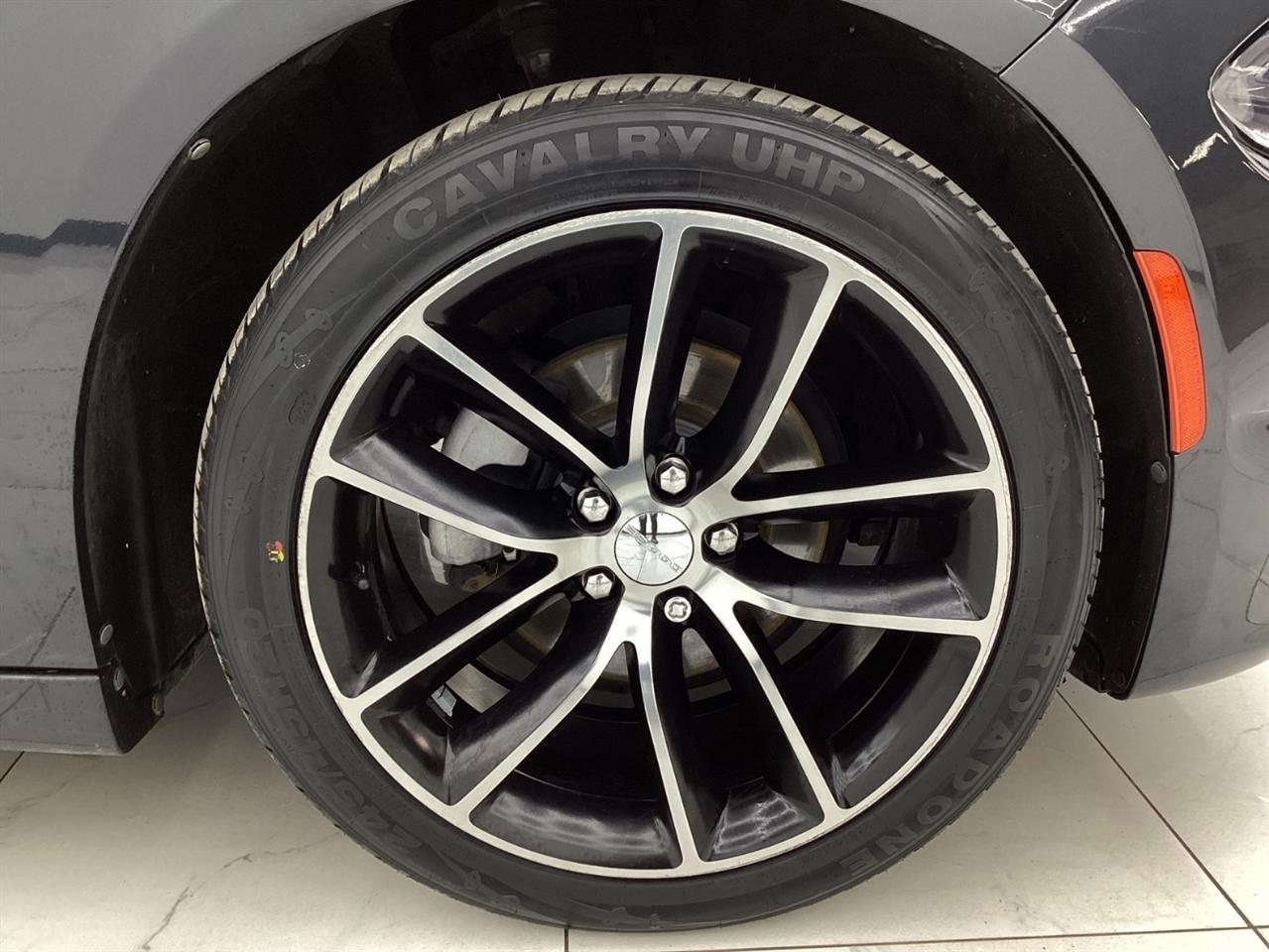 Dodge Charger SXT Plus RWD 2018